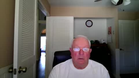 Snapshot of raiderman215 chatting on 30, 5, 2026 raiderman215 online show from 30, 5, 2026