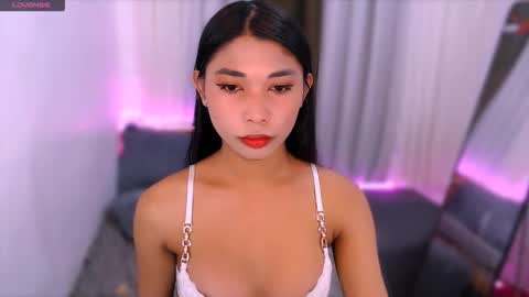 raindrizzle1706 online show from 23, 2, 2026