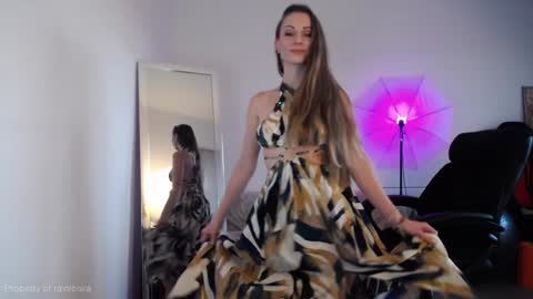 Snapshot of rainleiwa chatting on 30, 12, 2024 Call me Lei online show from 30, 12, 2024