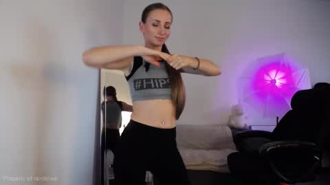 Snapshot of rainleiwa chatting on 23, 9, 2025 Call me Lei online show from 23, 9, 2025