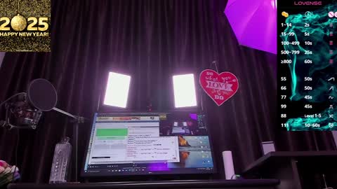 Laura online show from 5, 1, 2025