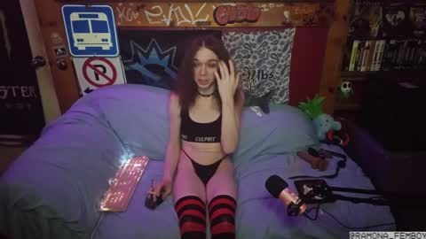 Snapshot of ramona_femboy chatting on 27, 9, 2025 ramona_femboy online show from 27, 9, 2025