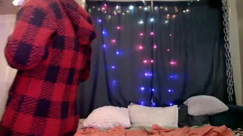 Snapshot of ramonaquinn chatting on 21, 1, 2025 RAMONA Q online show from 21, 1, 2025