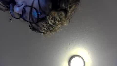 Snapshot of ramonaquinn chatting on 23, 12, 2025 RAMONA Q online show from 23, 12, 2025