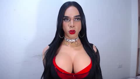 RamonaSmit online show from 13, 1, 2026