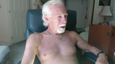 Snapshot of ranger1001 chatting on 28, 6, 2026 ranger1001 online show from 28, 6, 2026