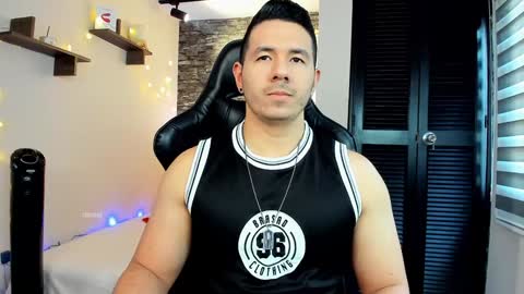 Jonas online show from 5, 1, 2025