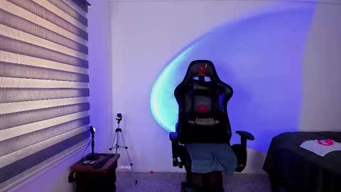 Jonas online show from 5, 11, 2025