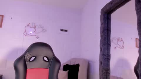 Raquel online show from 25, 9, 2025