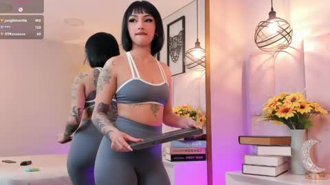 raquel Hyde online show from 19, 4, 2026