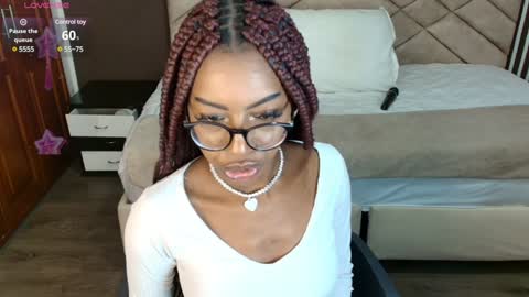 Raquel online show from 13, 1, 2025