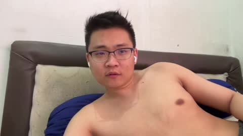 randomnaut online show from 19, 12, 2024