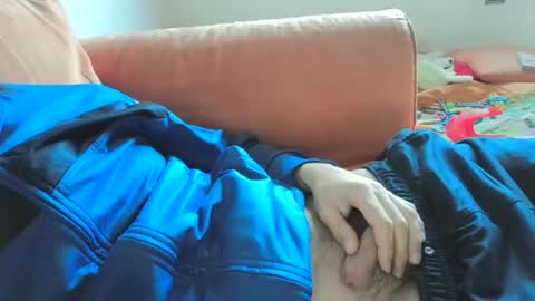 Snapshot of raul101101101101 chatting on 9, 11, 2025 raul101101101101 online show from 9, 11, 2025