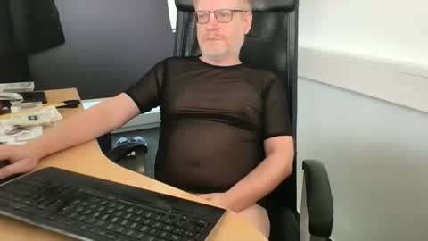 Raunchy me online show from 26, 2, 2026