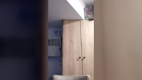 ravart43 online show from 17, 7, 2026