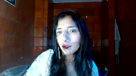 Snapshot of raven__purple chatting on 5, 2, 2025 raven__purple online show from 5, 2, 2025