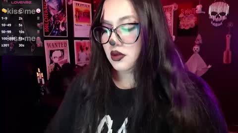Raven online show from 11, 10, 2025