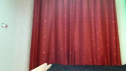 Snapshot of raven_luxe chatting on 25, 2, 2026 Raven online show from 25, 2, 2026