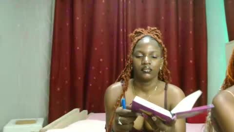 Snapshot of raven_luxe chatting on 29, 3, 2026 Raven online show from 29, 3, 2026