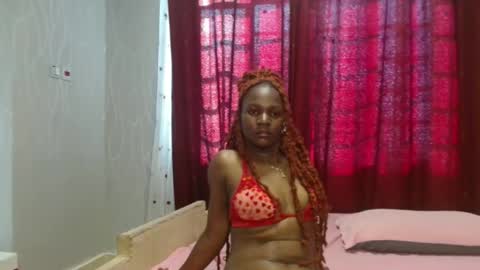 Snapshot of raven_luxe chatting on 3, 4, 2026 Raven online show from 3, 4, 2026