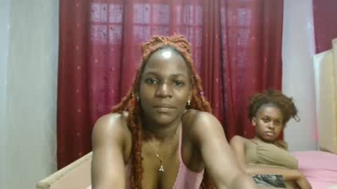 Snapshot of raven_luxe chatting on 6, 4, 2026 Raven online show from 6, 4, 2026