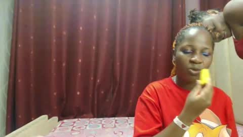 Snapshot of raven_luxe chatting on 15, 4, 2026 Raven online show from 15, 4, 2026