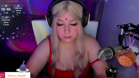 Snapshot of raven_toky0 chatting on 1, 4, 2026 Raven online show from 1, 4, 2026