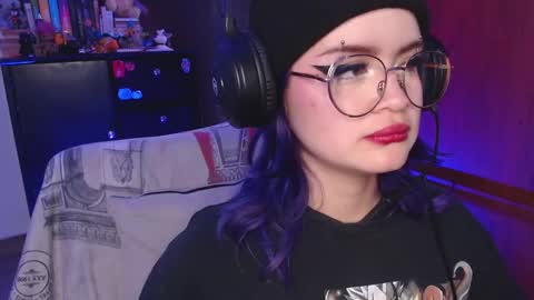 Snapshot of raventh_ chatting on 14, 10, 2025 raventh_ online show from 14, 10, 2025