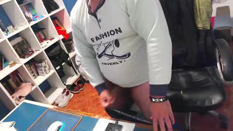 ravingr3d3 online show from 19, 5, 2026