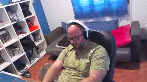 Snapshot of ravingr3d3 chatting on 29, 6, 2026 ravingr3d3 online show from 29, 6, 2026