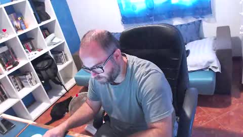 Snapshot of ravingr3d3 chatting on 15, 7, 2026 ravingr3d3 online show from 15, 7, 2026