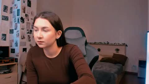 Alia Mereyn online show from 20, 10, 2025