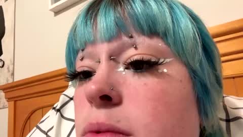 Ravynn 3 online show from 12, 9, 2025