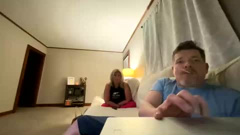 rawdawgdaddy420 online show from 10, 3, 2025