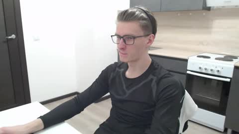 Snapshot of ray_booy chatting on 25, 1, 2025 Ray Booy online show from 25, 1, 2025