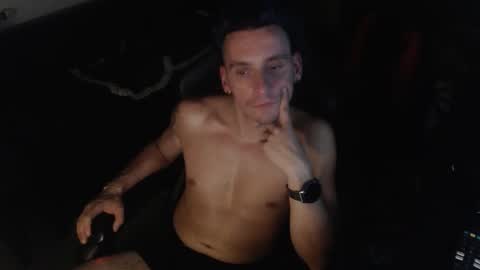 Rayzel online show from 14, 11, 2025