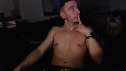 Rayzel online show from 14, 12, 2025