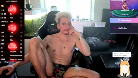 Rayzel White online show from 25, 6, 2026