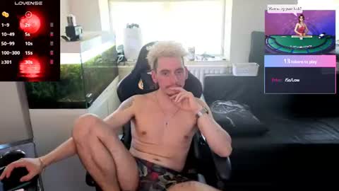 Rayzel White online show from 26, 6, 2026