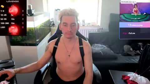 Rayzel White online show from 2, 7, 2026
