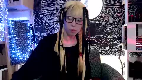  Yrriel Strife Candy-Demon Caveboy mr. Cringe   online show from 23, 2, 2025