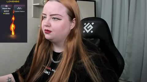 Snapshot of razoom_emma chatting on 11, 6, 2026 Emma Razumovskaya online show from 11, 6, 2026