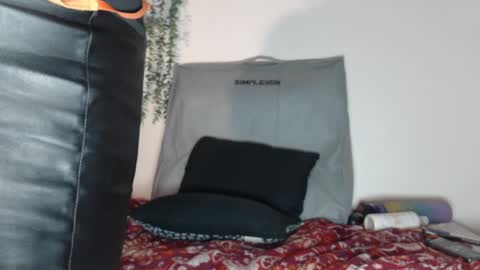 Fannie online show from 17, 2, 2025