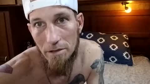 Real Hot Couple online show from 6, 4, 2026