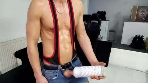 Snapshot of reallyman7 chatting on 7, 3, 2025 Ask me online show from 7, 3, 2025