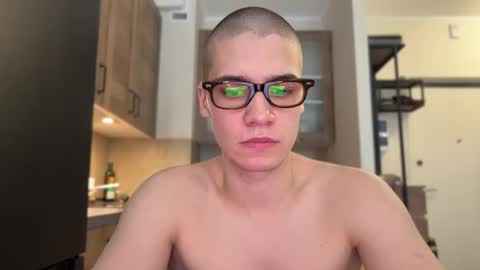 AliceEve online show from 19, 4, 2026