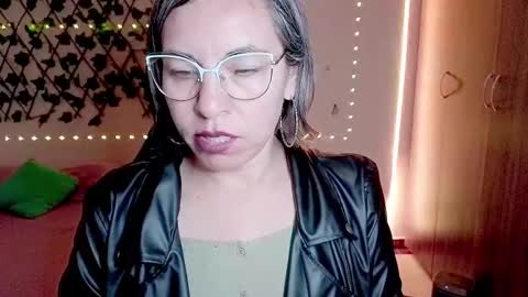 Rebbeca online show from 27, 11, 2025