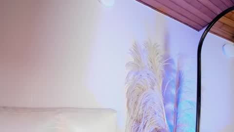 Rebeca Williams online show from 18, 1, 2025