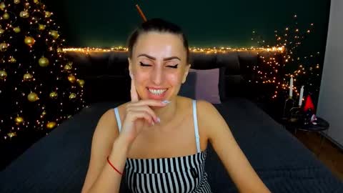 rebecca_diamonds online show from 15, 12, 2025