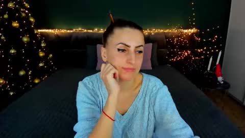 rebecca_diamonds online show from 5, 1, 2026